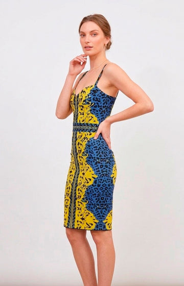 Vestido Akira Elegancia en Tirantes y Cuello en V